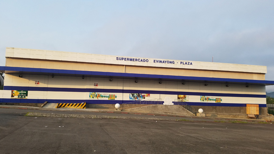 supermercado evinayong